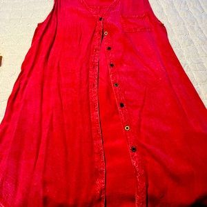 Beach by Exist button up soft comfort sleeveless shirt dress.